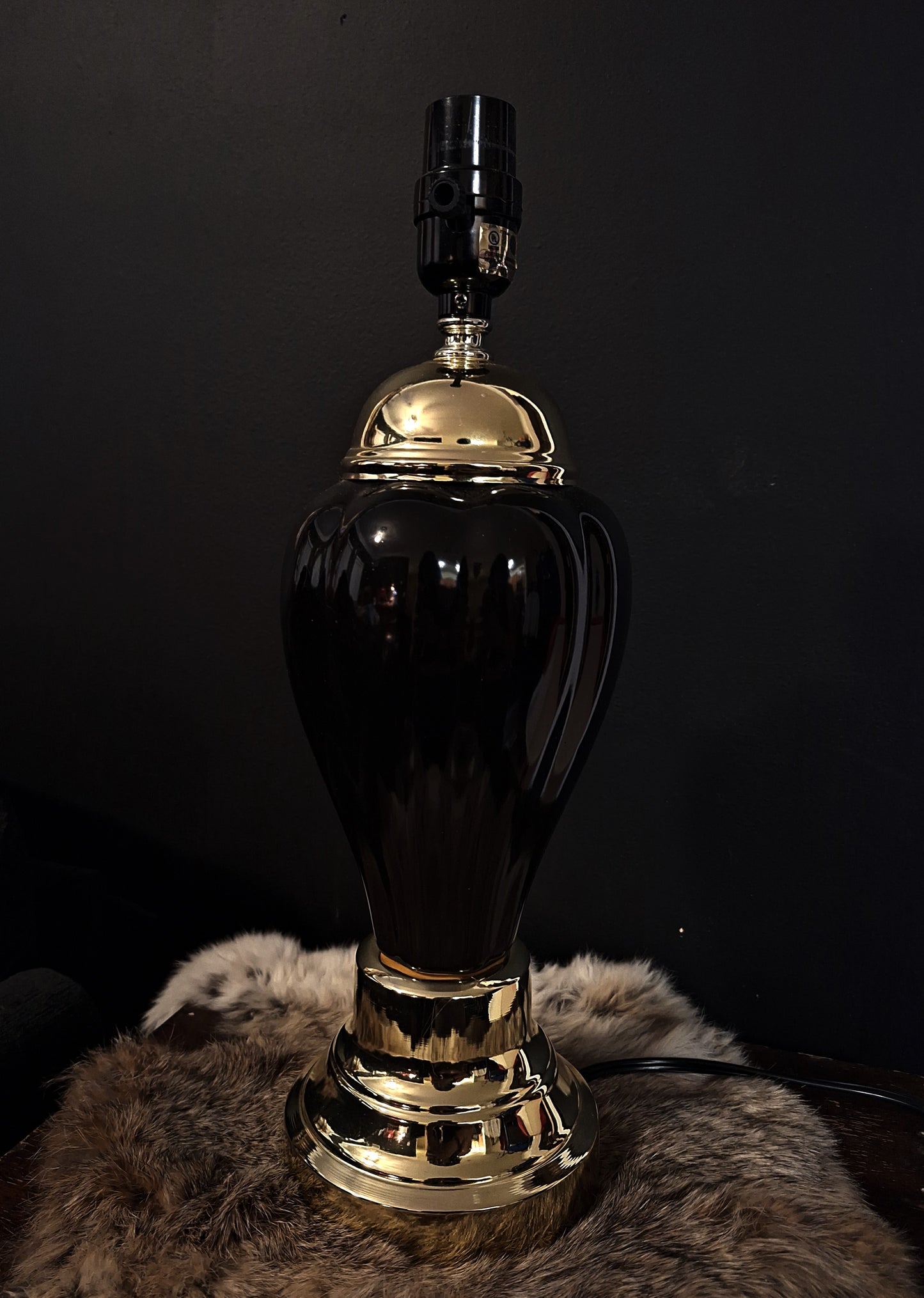 Vintage Black and Gold Lamp