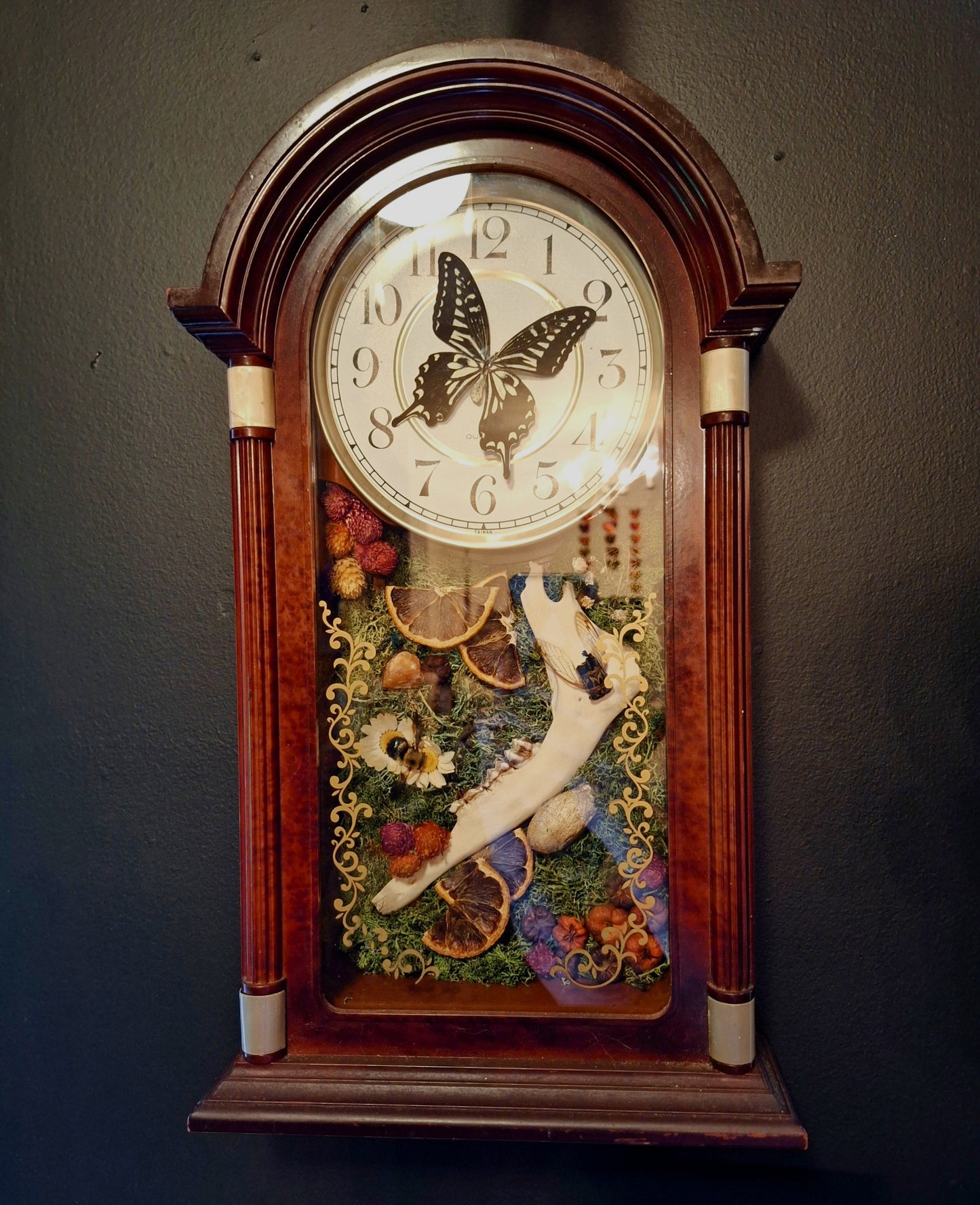 Lucian Oddities Clock