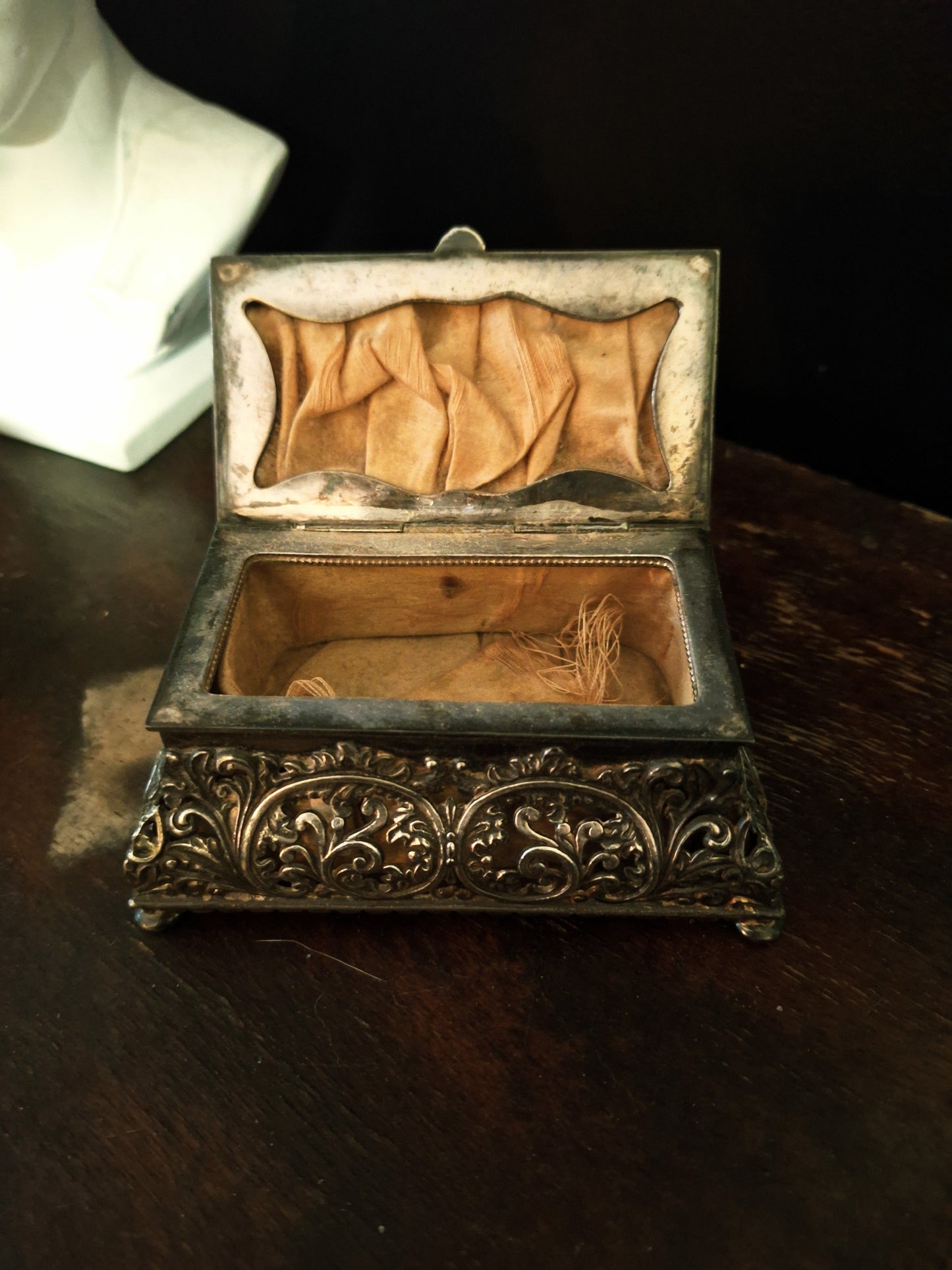 Antique Wilcox Silver Plate Jewelry Casket